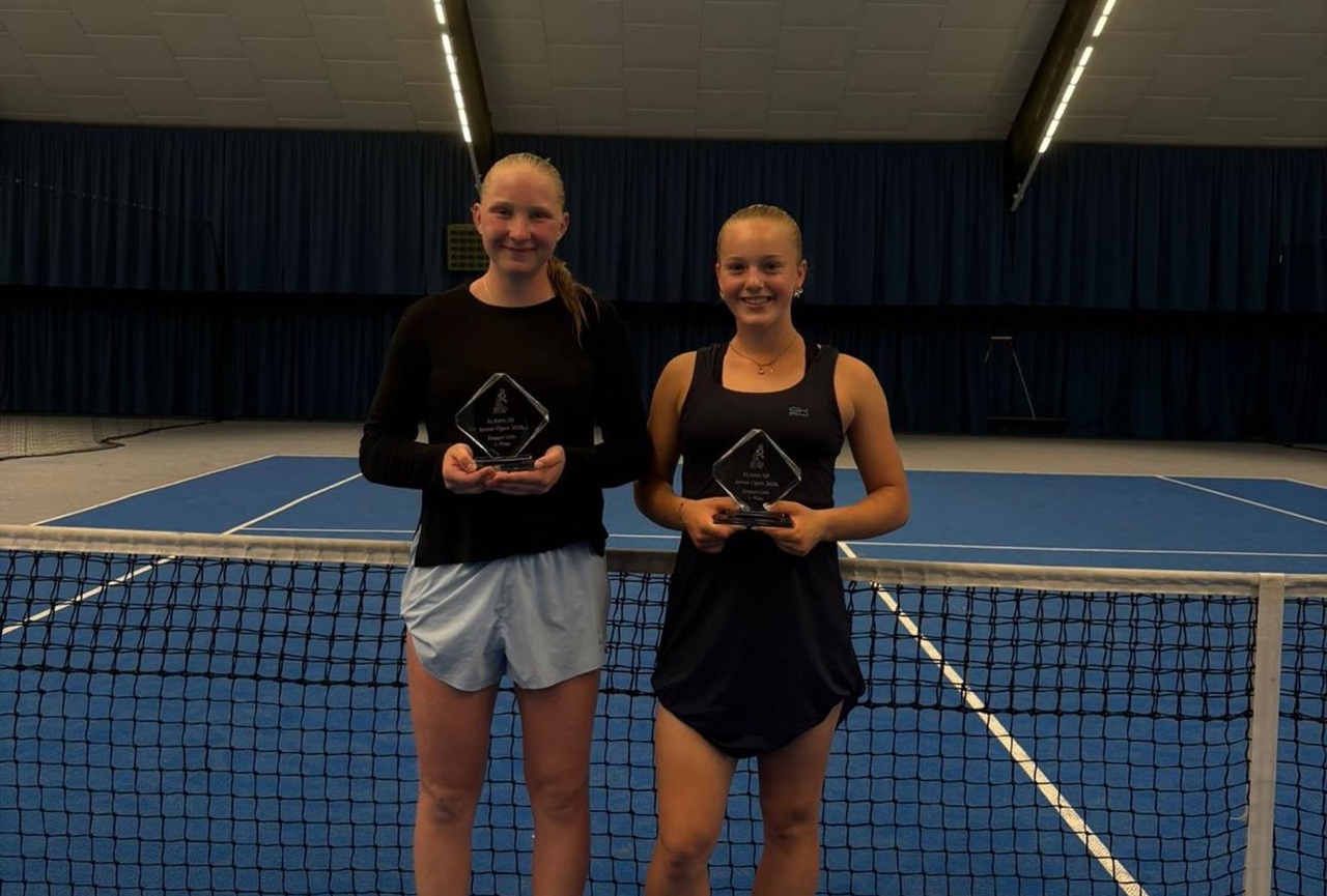 Juniorky Reifová a Štěpánková získaly double, Padrnosová slaví desátý deblový titul