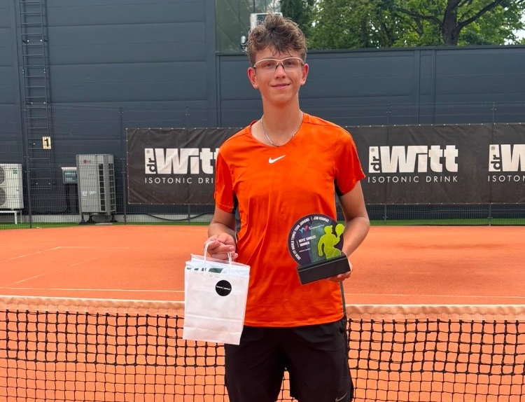 Tomáš Wirgler ovládl turnaj ITF J30 v Kaunasu. Z Litvy si odváží dva tituly.
