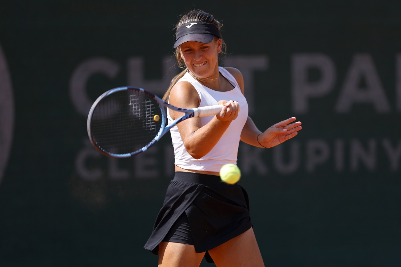 V Olomouci se rozehrál domácí turnaj ITF. V hlavní soutěži deset Češek